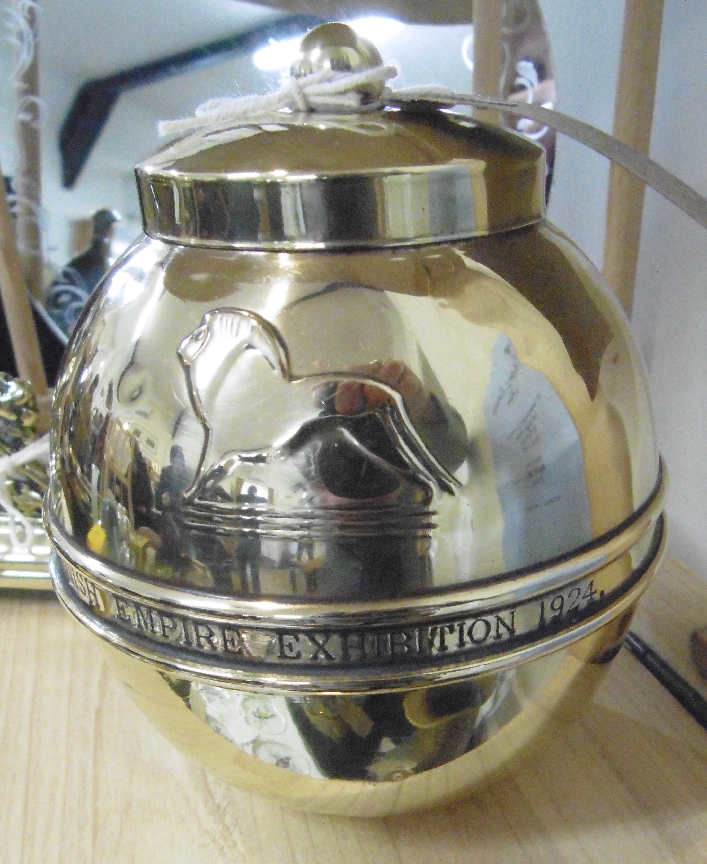 Liptons Tea Caddy 1924